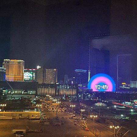 Signature Mgm Suite With Strip And Sphere View Las Vegas Exterior foto